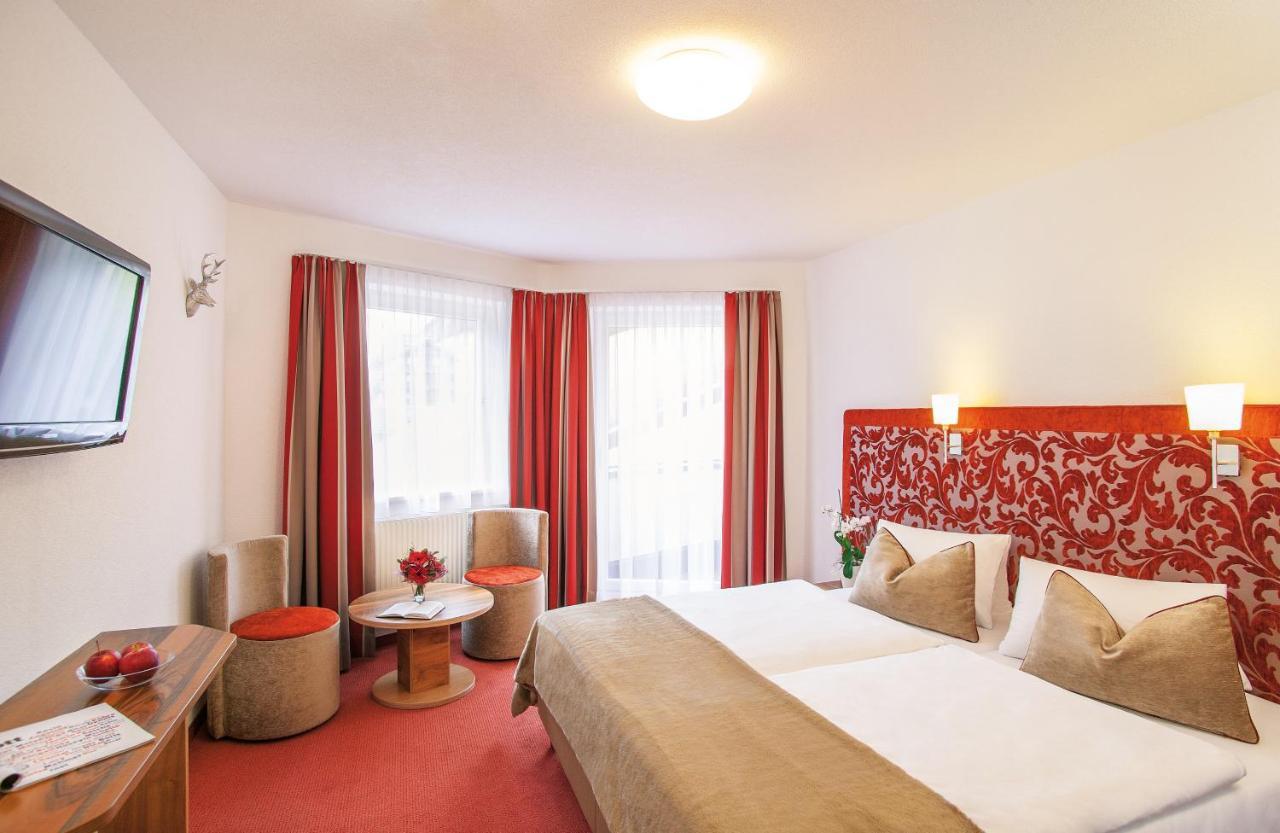 אישגל Hotel Garni Chasa Sulai מראה חיצוני תמונה