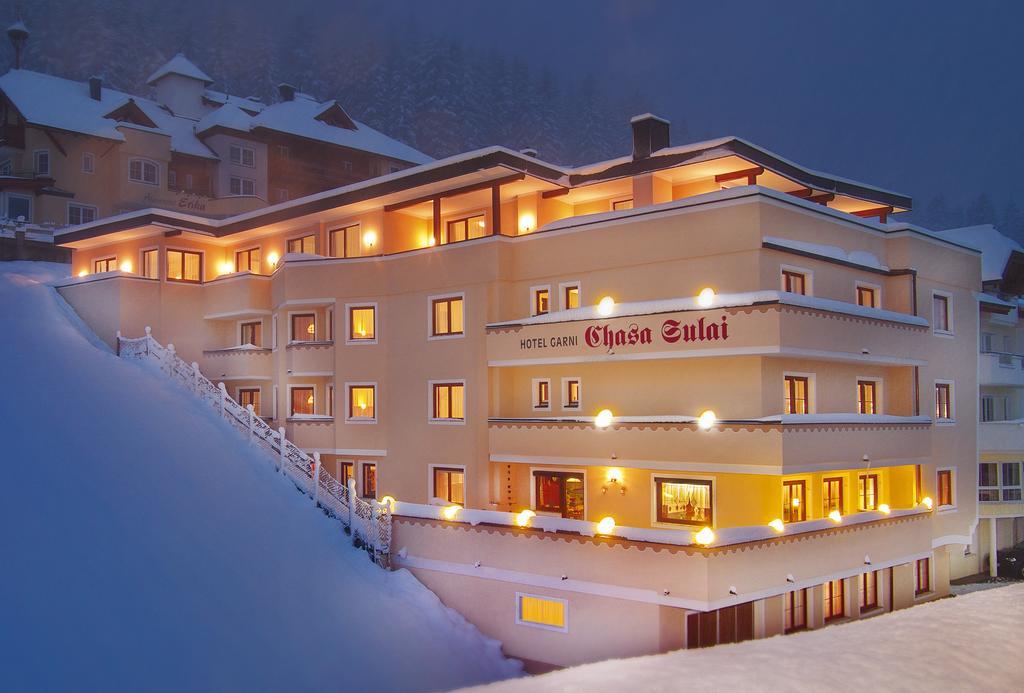 אישגל Hotel Garni Chasa Sulai מראה חיצוני תמונה
