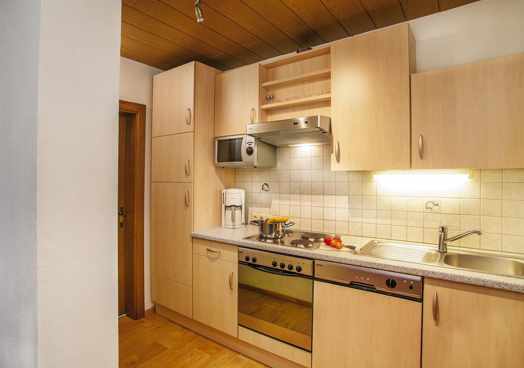 אישגל Hotel Garni Chasa Sulai מראה חיצוני תמונה